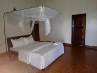 Albert Grand Palace - Masindi - Family Room Hotels in Buruuli
