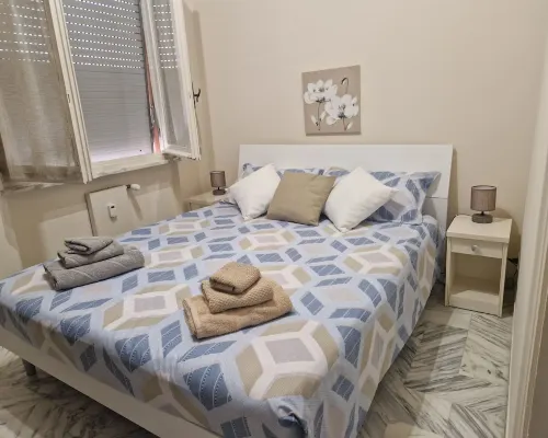 Luna apartment with free parking. Hotels in Nervi