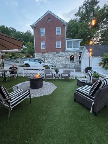 5 BR Dutch Cottage in Frankfort KY on Bourbon Trail. 2.4miles from Buffalo Trace
