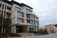 Cozy 2-bedroom apartment in peaceful Nardaran with WiFi, AC Hotel a Nardaran