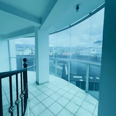 Enchanting 2-bedroom apartment with WiFi in Loja