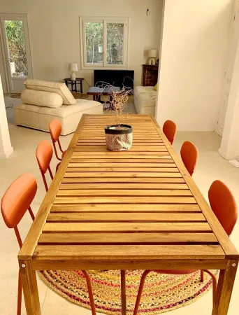 Beautiful House with Private Swimming Pool in South of France/ Provence-Gard Отели в г. Бокер