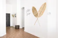 Village House: Desert Oasis! Pool & Spa