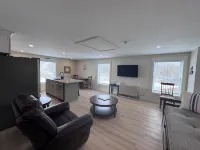 Charming 1-bedroom apartment at Seacoast Adventure Hotels in Windham