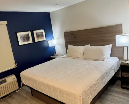 Baymont by Wyndham Dickinson Отели в г. Старк