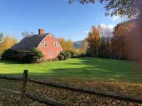 A cozy home nestled in the Green Mountains of Vermont! Hotels in Pownal