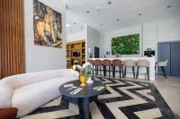 Roseira Mar-Inn Luxury