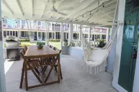 Upscale & Cozy Villa Retreat – 1 Minute Walk to the Beach in Dorado, PR!