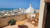 Casual Con Duende Cadiz - Ocean View