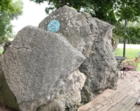 Log Cabin next to the Mississippi River