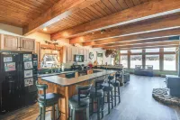 Lakefront New Hampshire Hideaway w/ Deck & Views - Wifi