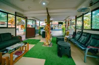 Munroe Island Lake Resort