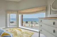 Host & Stay | Sunset View