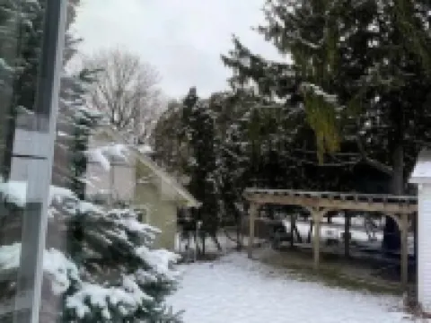 Sleepy Sanctuary Hotels in Wilmette