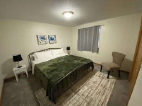 •Spacious 4 - bedroom 2 king beds•