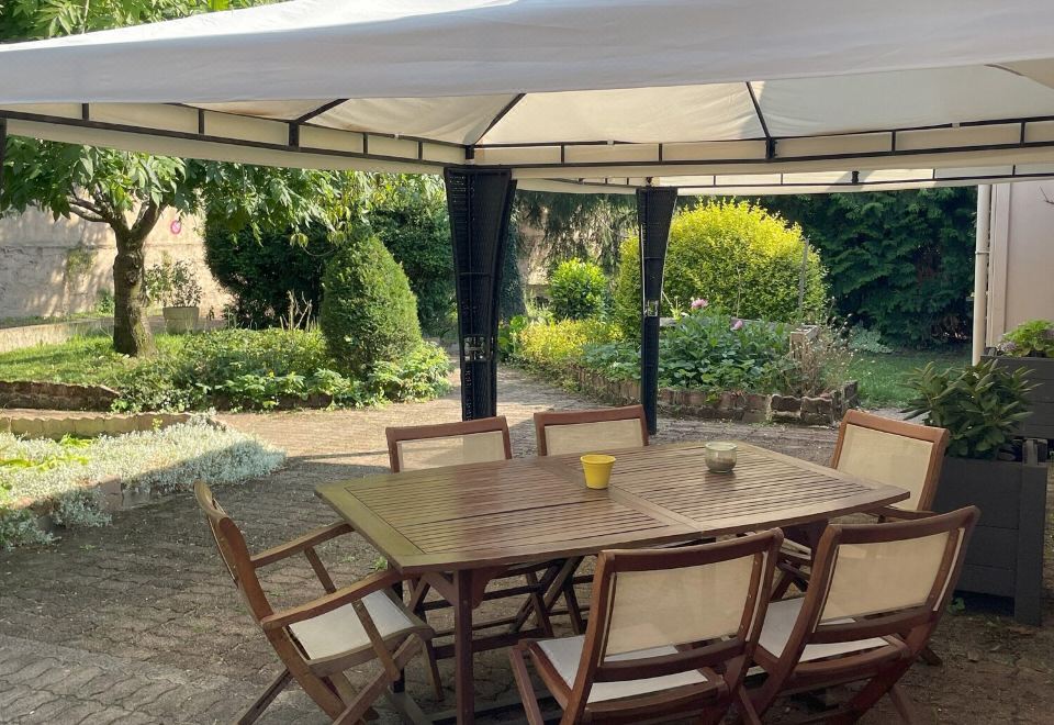 The Originals Boutique, Hôtel Clos Sainte Marie, Nevers - Housity