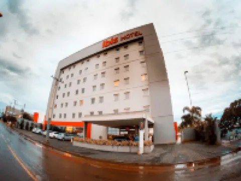 ibis Jatai Отели в г. 