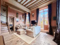 Luxury duplex in the heart of Deauville with a large garden