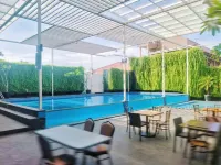 Grand Central Hotel Medan - Family
