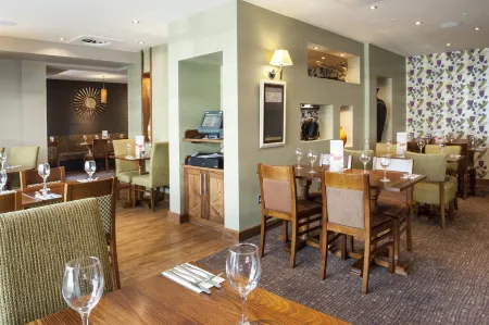 Premier Inn London Croydon Town Centre Отели рядом со станцией West Croydon