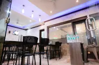 Hotel Laxmibai Palace- Only 300 Miter from Sai Baba Temple!!!! - 2-Star