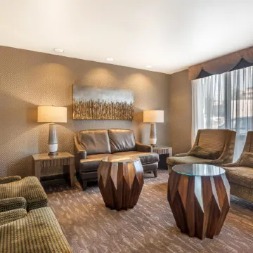 Best Western Plus Calgary Centre Inn