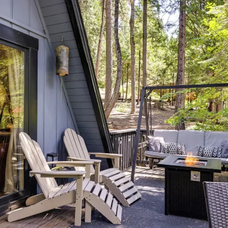 Decks, Grills and Fire Pit Camp Connell Hideaway!