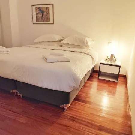 Adelos II Glow Villa – 5BR 360m² -Elevator-Rooftop