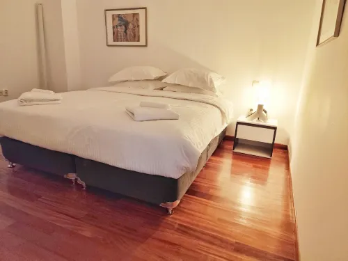 Adelos II Glow Villa – 5BR 360m² -Elevator-Rooftop