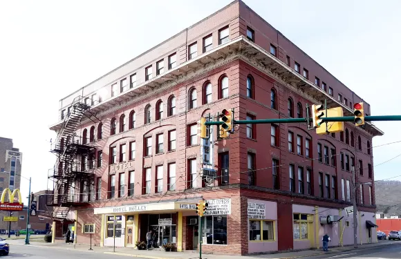 OYO 布拉德福德主街PA酒店