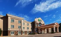 Holiday Inn Express & Suites Kilgore North Hotels in Overton