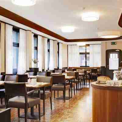 Hotel du Commerce Dining/Meeting Rooms