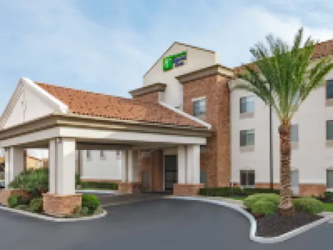Holiday Inn Express & Suites MERCED - YOSEMITE NATL PK AREA by IHG Hotels in Merced