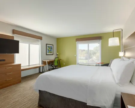 Holiday Inn Express & Suites BINGHAMTON UNIVERSITY-VESTAL by IHG Hotels in Vestal
