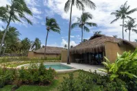 Primitivo Hotel & Villas - Pools