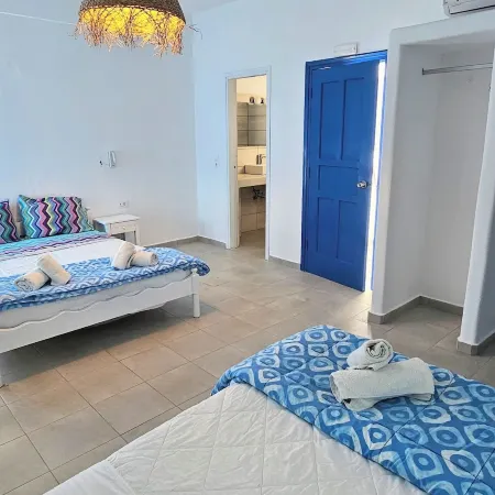 Hotel Pleasure Blackbeach Santorini