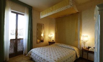 Zunica Ospitalità Dal 1880