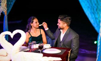 Sundaze Beach Resort