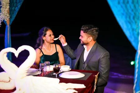 Sundaze Beach Resort