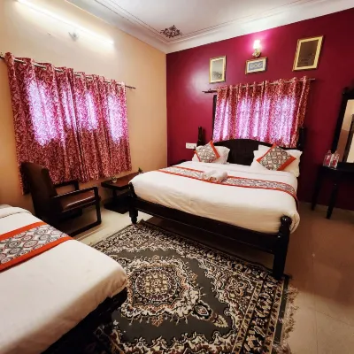 Hotel Raj Shree Palace Hotel dekat Stasiun Kereta Udaipur