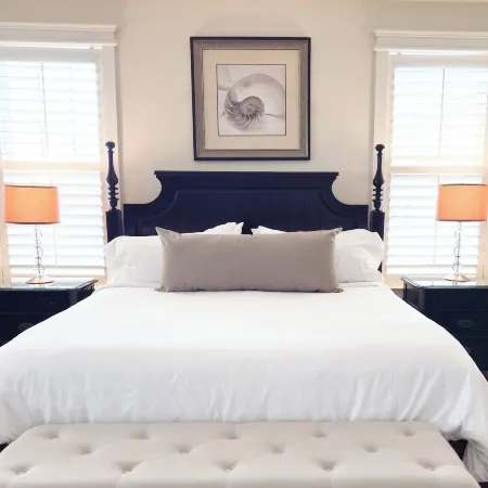 Sea Gate Inn