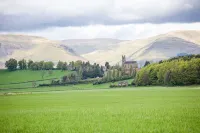 Highland Gateway Glamping & Caravanning - 3 estrellas