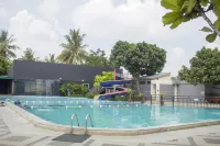 Grage Resort Sangkan - Pools