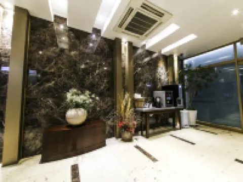 Gwangju Sangmu Shilla Hotels in Gwangju