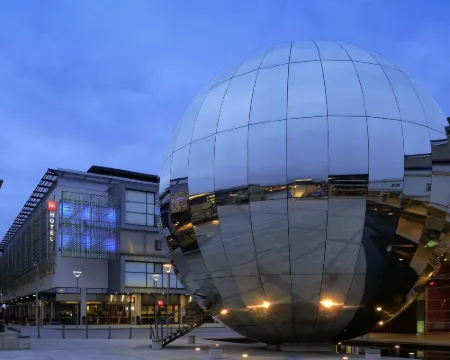 ไอบิส บริสตอล เซ็นเตอร์ โฮเทล โรงแรมในบริสตอล