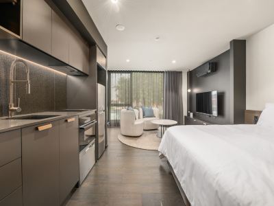 Braddon Studio with BBQ Area