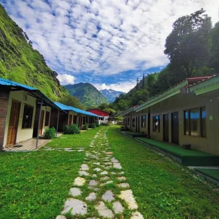 Leafwalk Resort