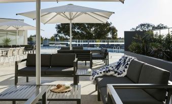 The Watson Adelaide - Art Series