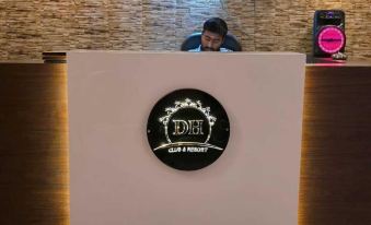 Dream House Club And Resort