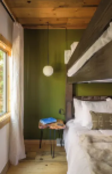 Skyline Lodge